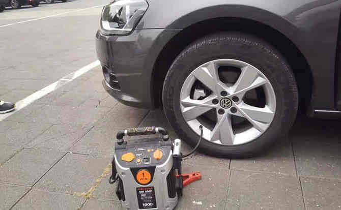 丘北汽车搭电案例