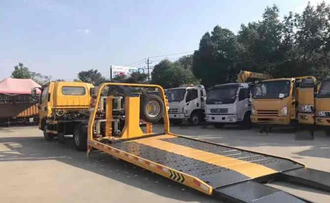 丘北汽车中途维修案例